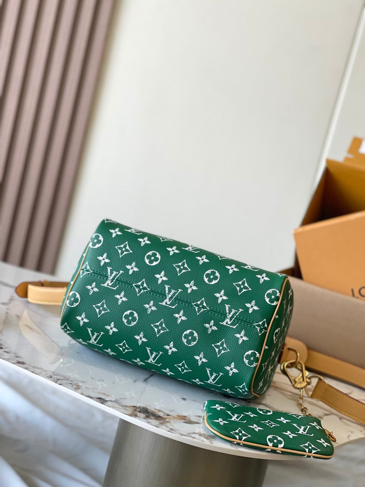 Speedy P9 Bandoulière 25 in Green Monogram Canvas Gold Hardware
