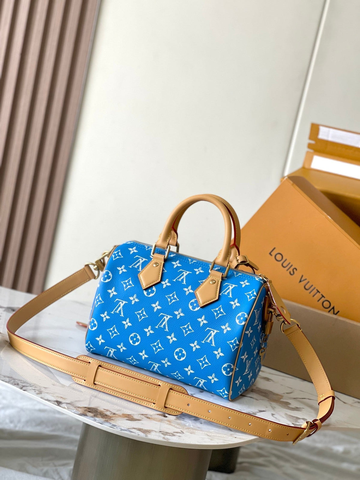 Speedy P9 Bandoulière 25 in Blue Monogram Canvas Gold Hardware