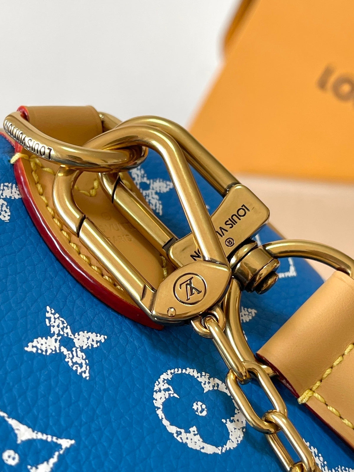 Speedy P9 Bandoulière 25 in Blue Monogram Canvas Gold Hardware