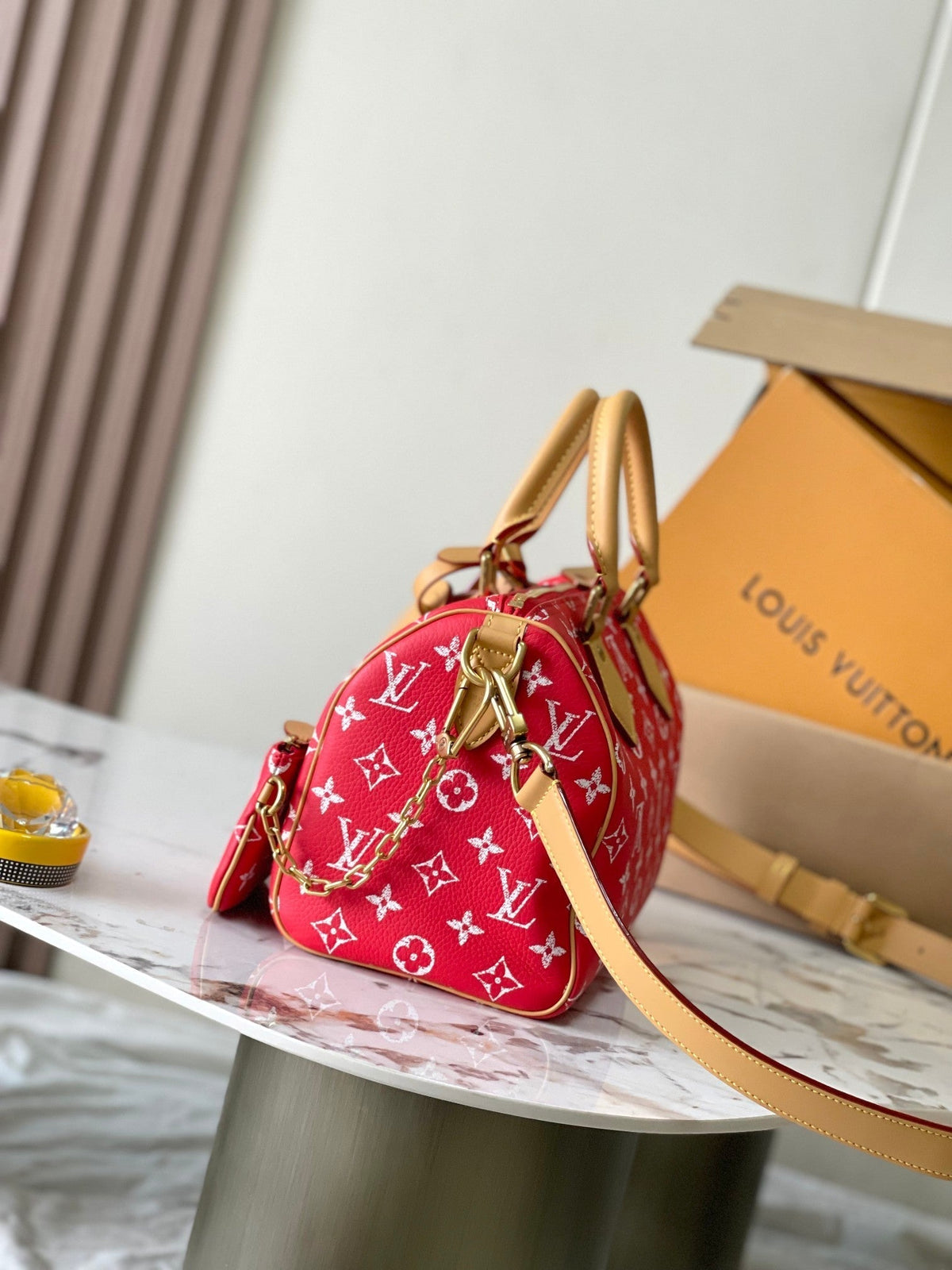 Speedy P9 Bandoulière 25 in Red Monogram Canvas Gold Hardware