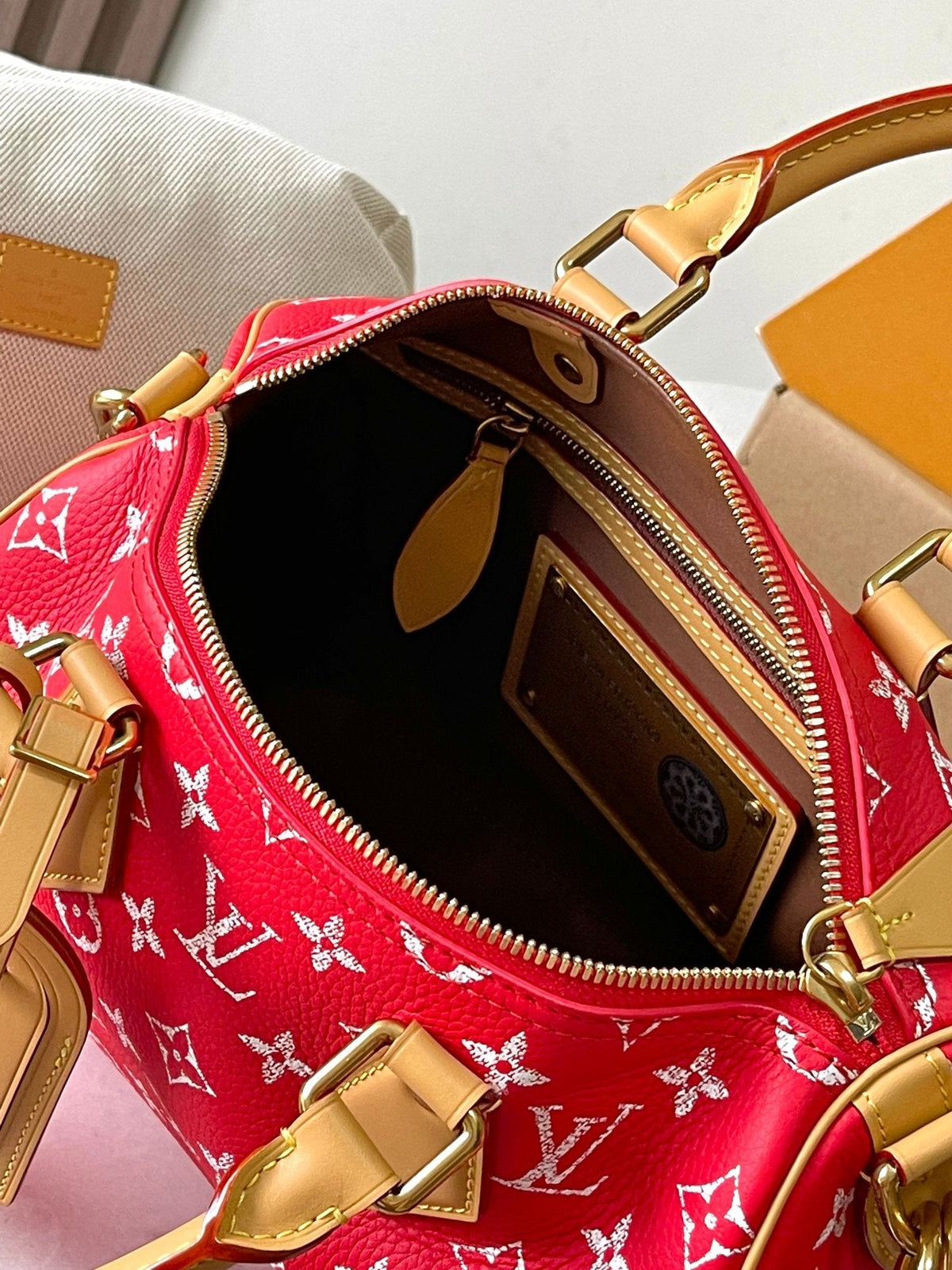 Speedy P9 Bandoulière 25 in Red Monogram Canvas Gold Hardware