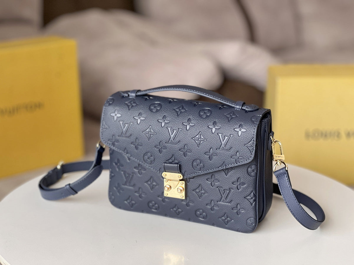 25S Pochette Metis 25 in Dark Blue Monogram Coated Canvas Gold Hardware