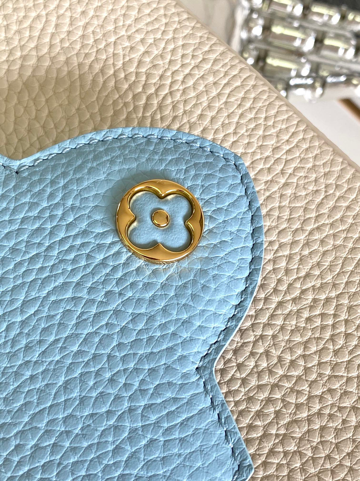 Capucines Mini 21 in Pearl White Mix Sky Blue Taurillon Gold Hardware