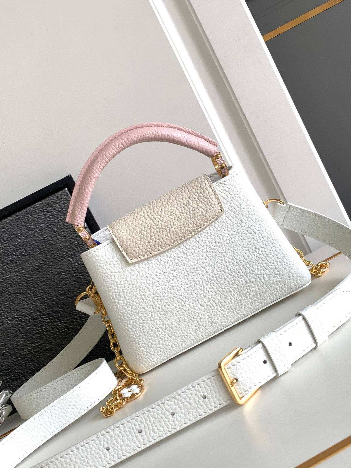 Capucines Mini 21 in White Mix Pink and Beige Taurillon Gold Hardware