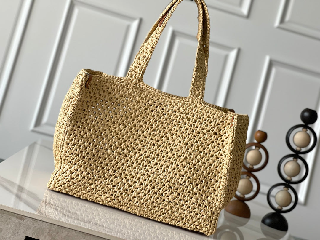 Onthego MM 37 in Beige Woven Raffia with Leather Detailing