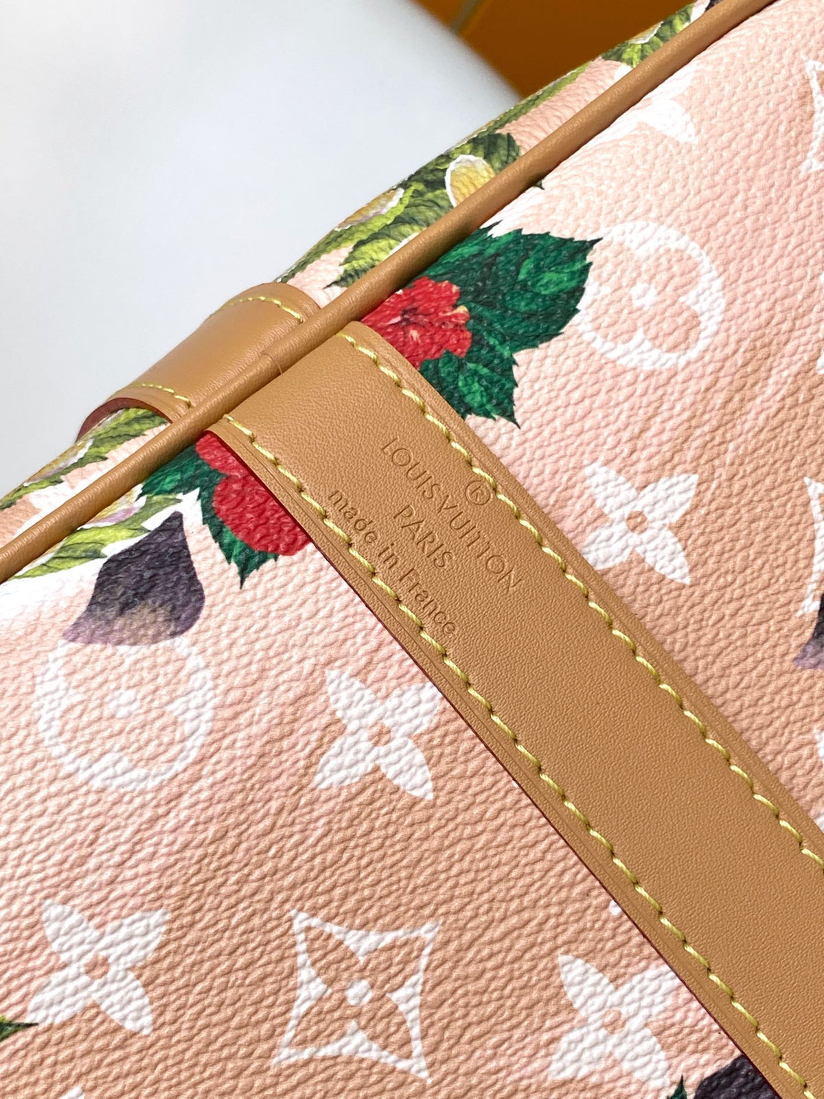 Keepall Bandoulière 50 in Sand Tropical Motifs Monogram Surfin Canvas