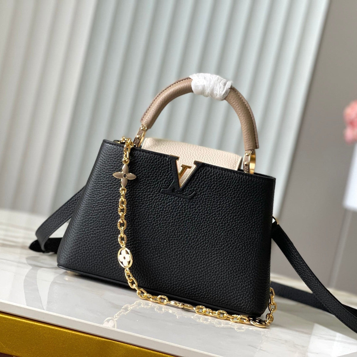 Capucines BB 27 in Black Mix White Taurillon Gold Hardware