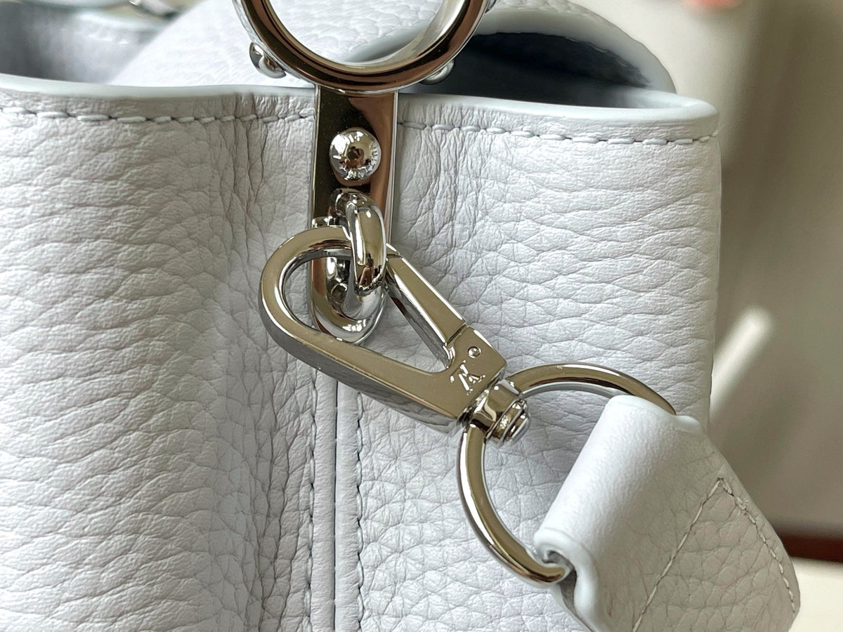 Capucines Mini 21 in Chrome Gray Taurillon Silver Hardware