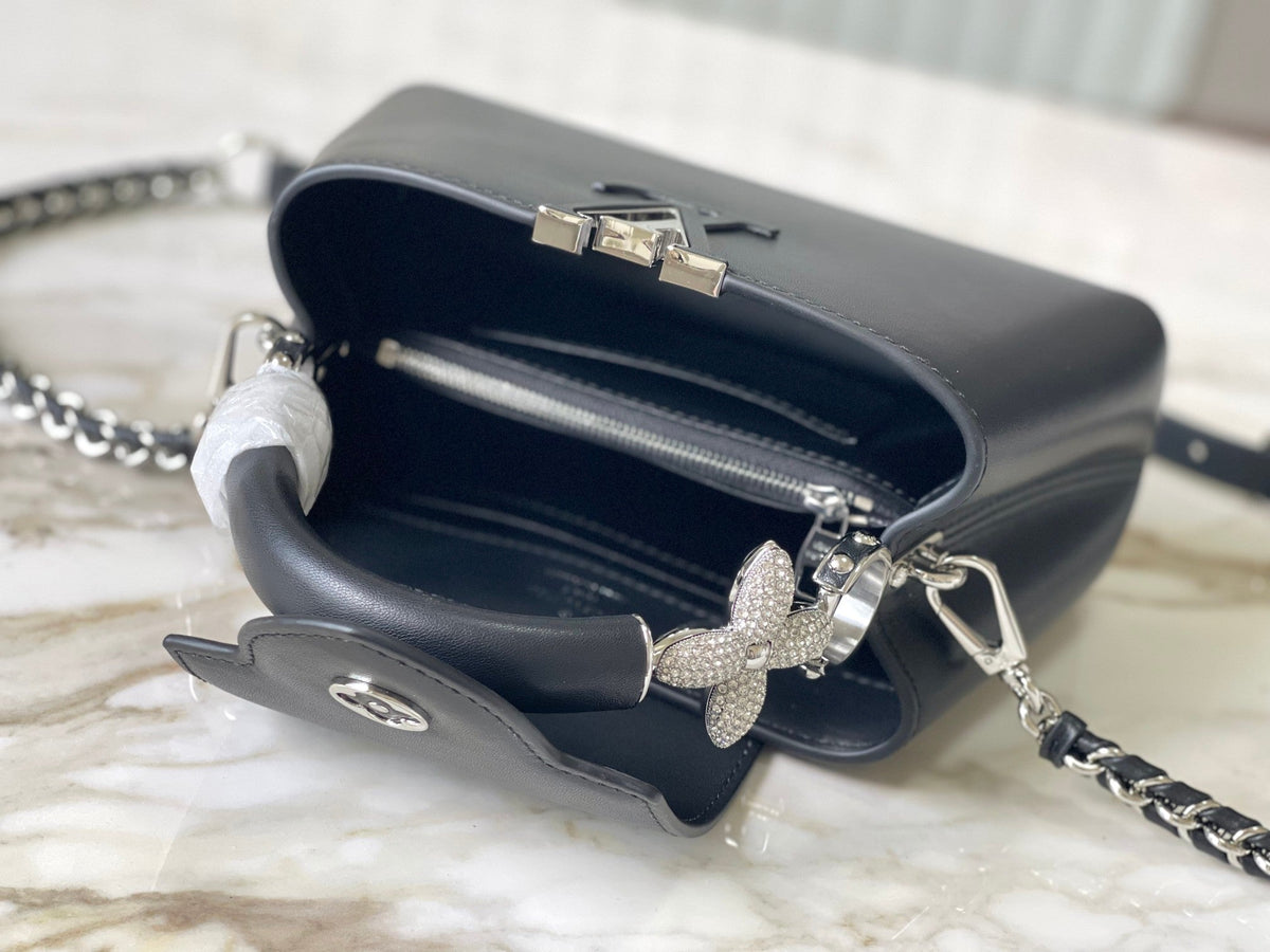 Capucines East-west Mini 22 in Black Sheepskin Crystal and Silver Hardware