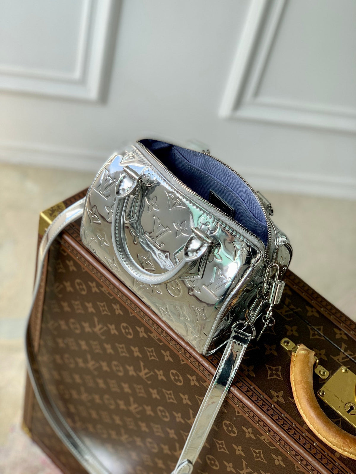 Speedy Bandoulière 20 in Silver Monogram Embossed Calfskin
