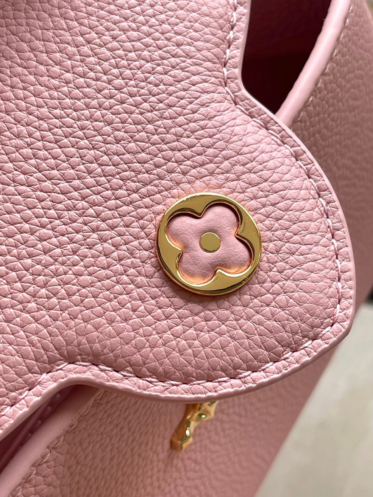 Capucines East-west Mini 22 in Blush Pink Calfskin Gold Hardware