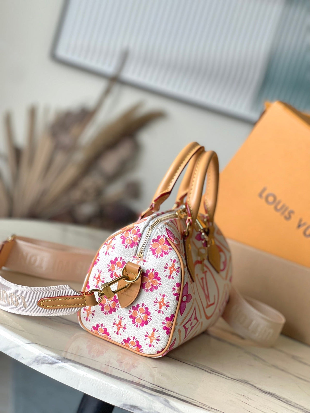 Speedy Bandoulière 20 in Coral Monogram Tiles Canvas Gold Buckle