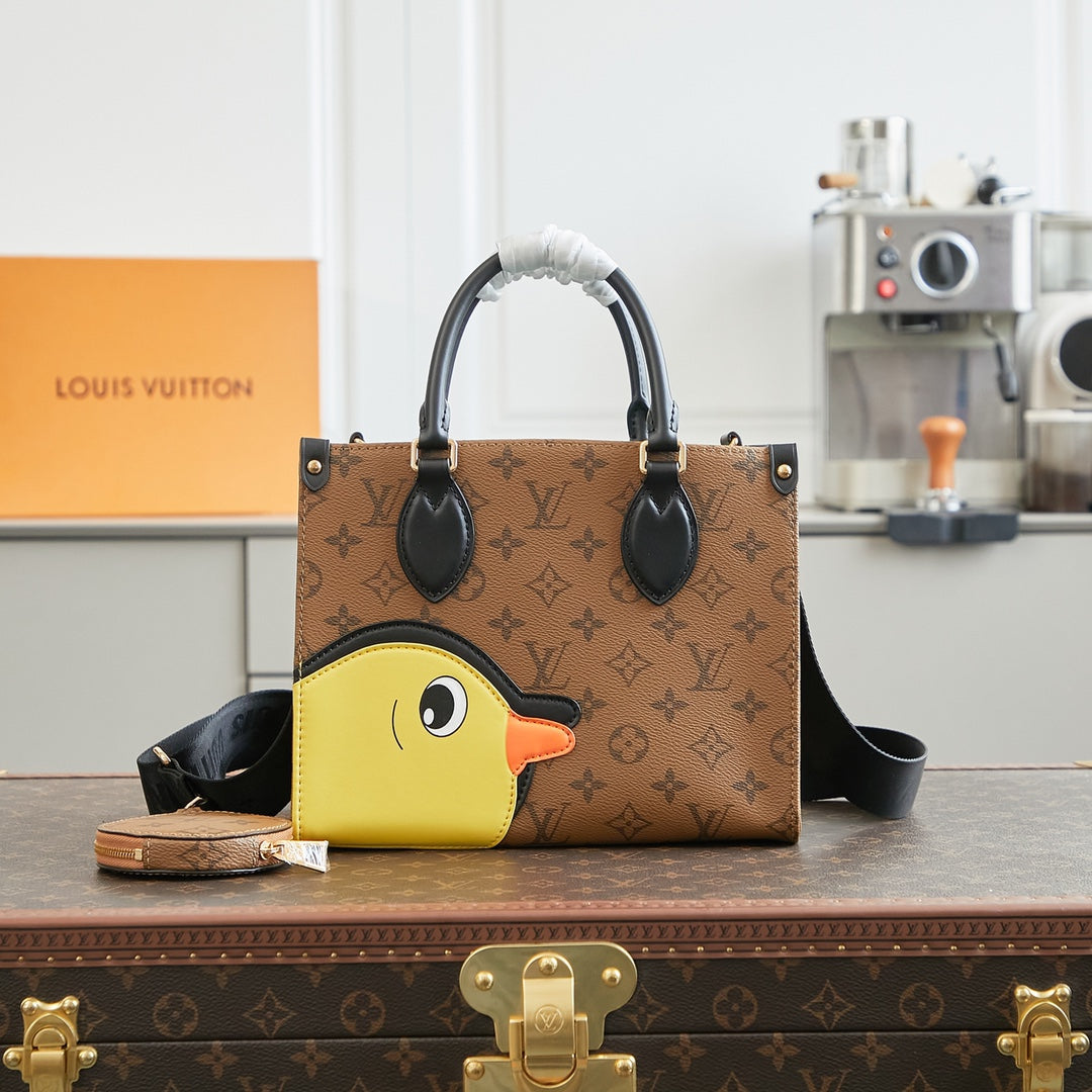 Onthego PM 25 in Brown Monogram Canvas with Duck Shape