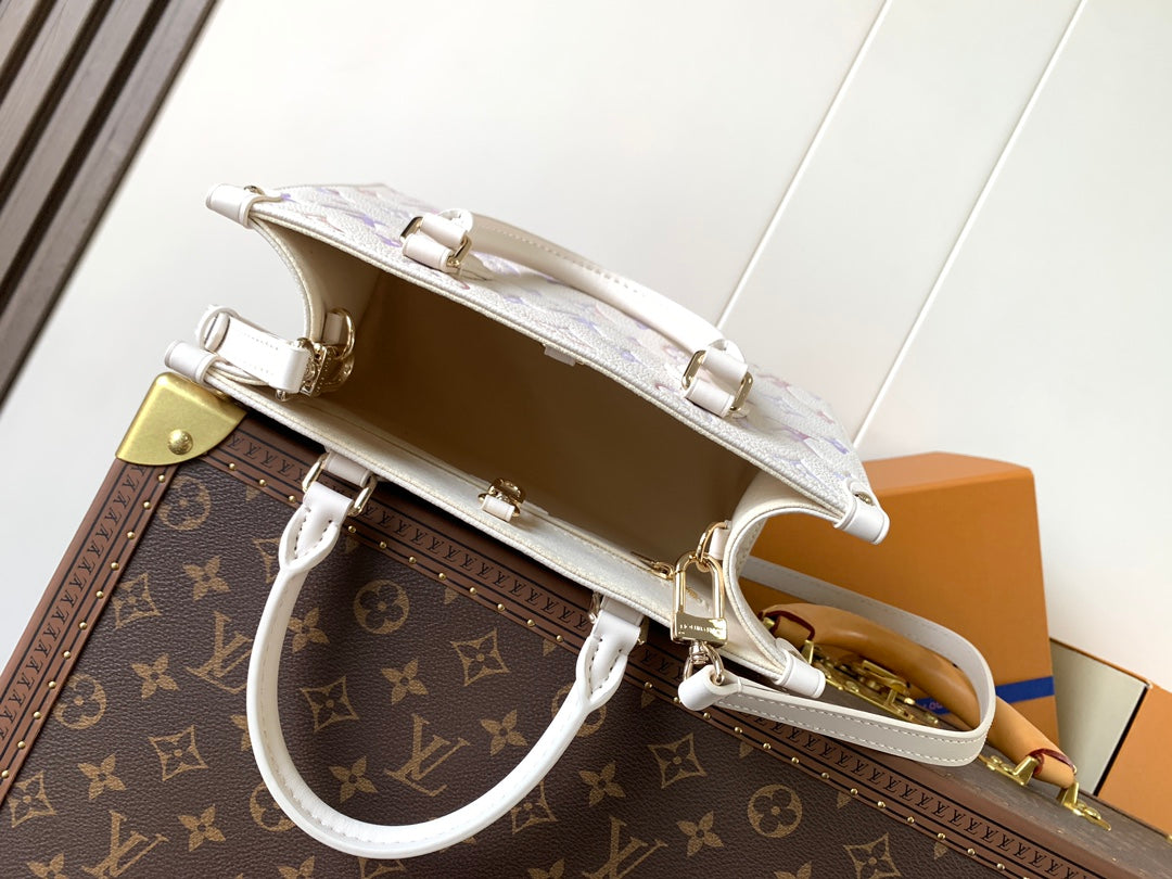 25S Onthego PM Bag 25 in Beige Dream Embossed Textured Calfskin