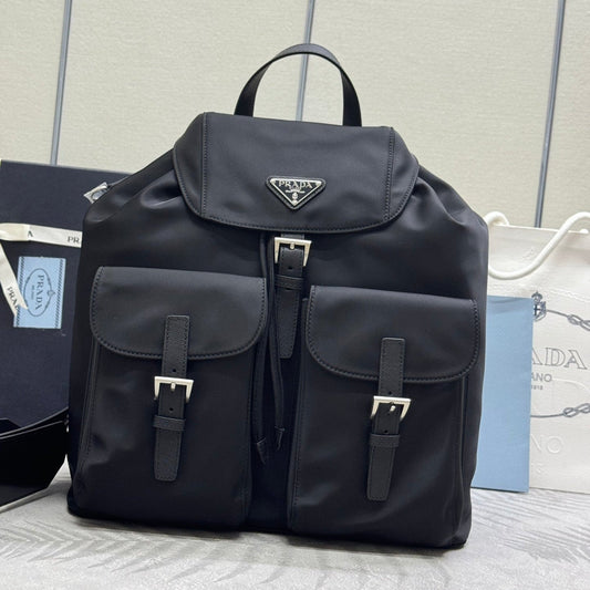 Pra 25S Medium Re-nylon Backpack 39 in Black with Pouch
