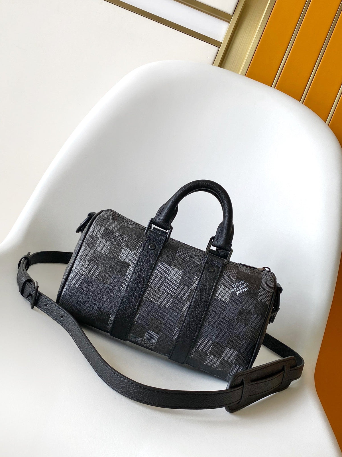 25S Keepall Bandoulière 25 Bag in Damoflage Black Calfskin