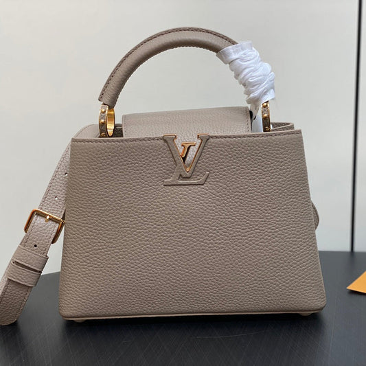 Capucines BB 27 in Khaki Brown Taurillon