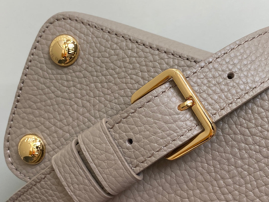 Capucines BB 27 in Khaki Brown Taurillon